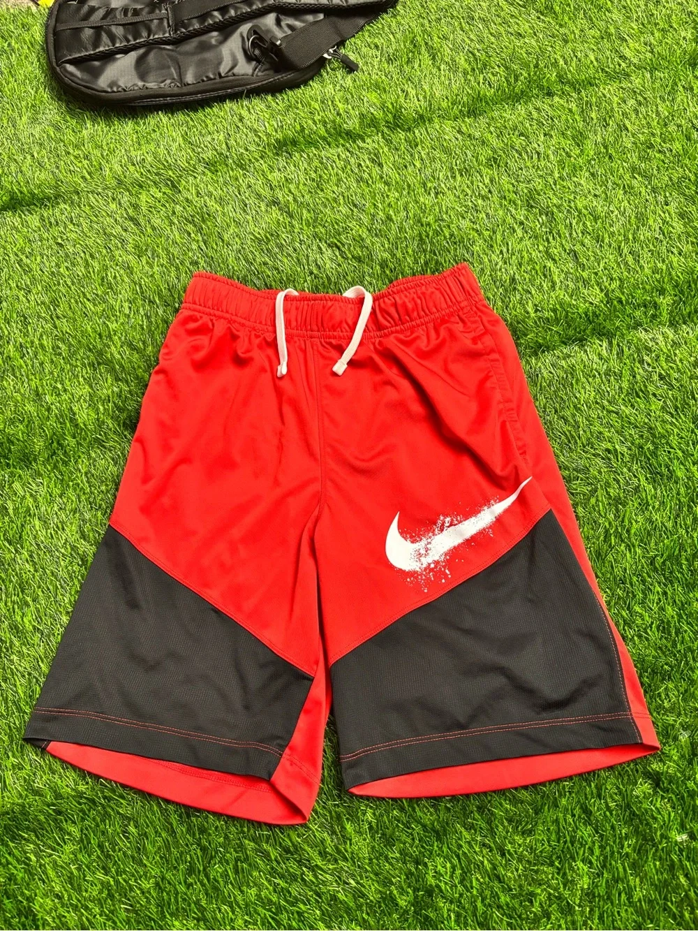 Nike Red and Black Boys' Athletic Shorts LARGE IN KIDS